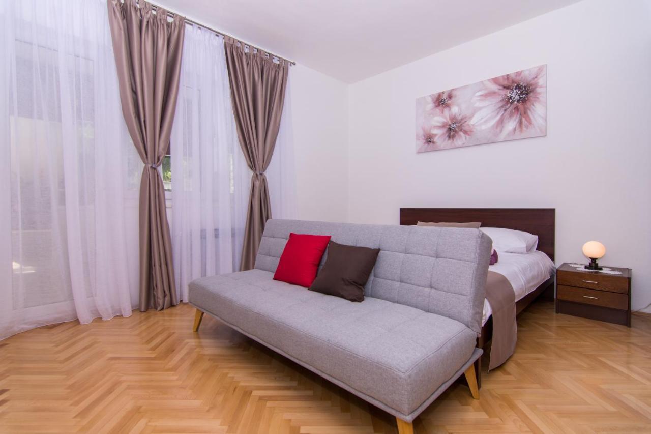 Apartmani Mlacic Donji Okrug  Kültér fotó