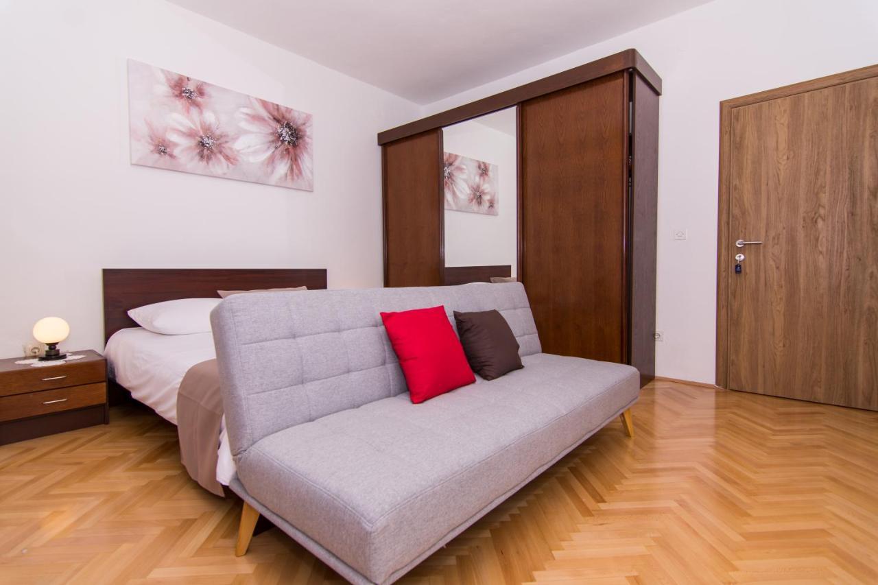 Apartmani Mlacic Donji Okrug  Kültér fotó